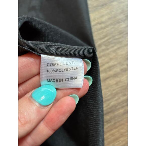 Set of Mr. and Mrs. Aprons Black & White Newly Weds Engaged Just Married - Picture 12 of 12